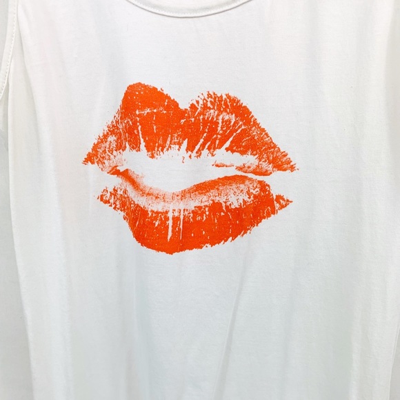 DANIER | Blink Collection Kiss Tank Top - Picture 3 of 7